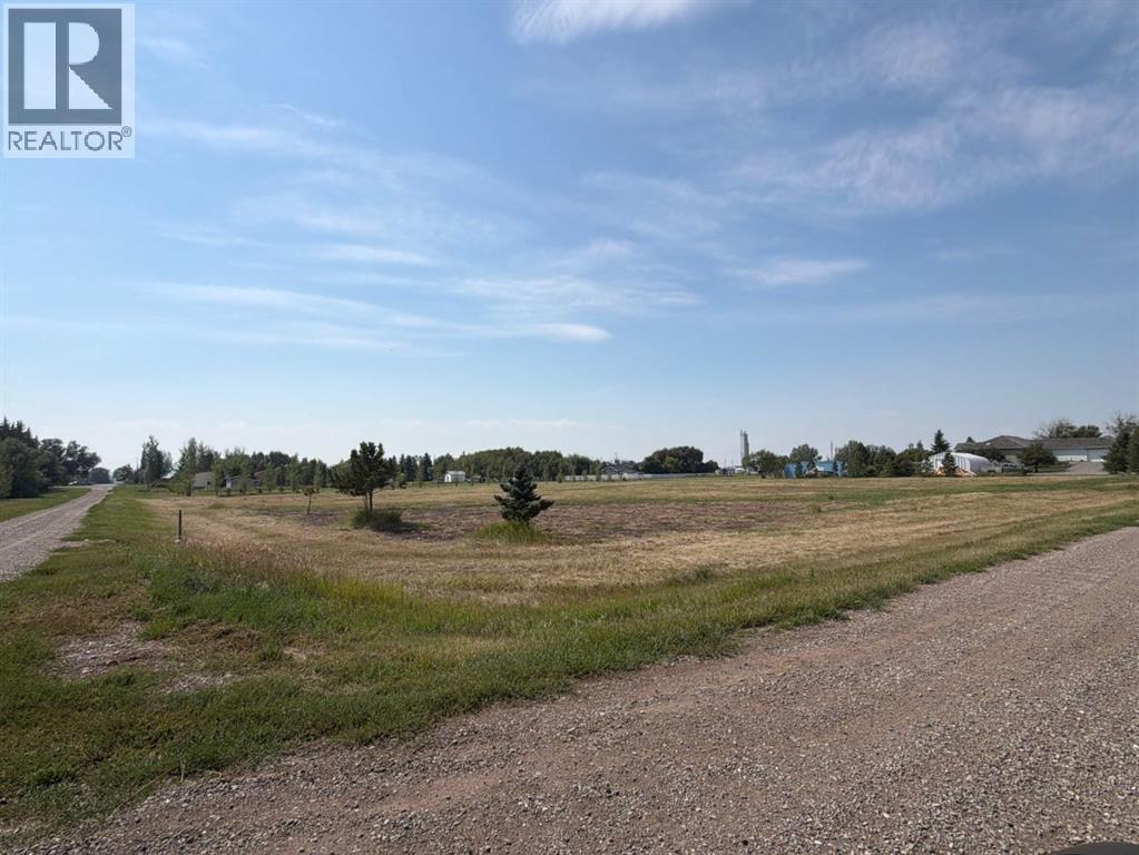 Lot 8 2 Avenue NW