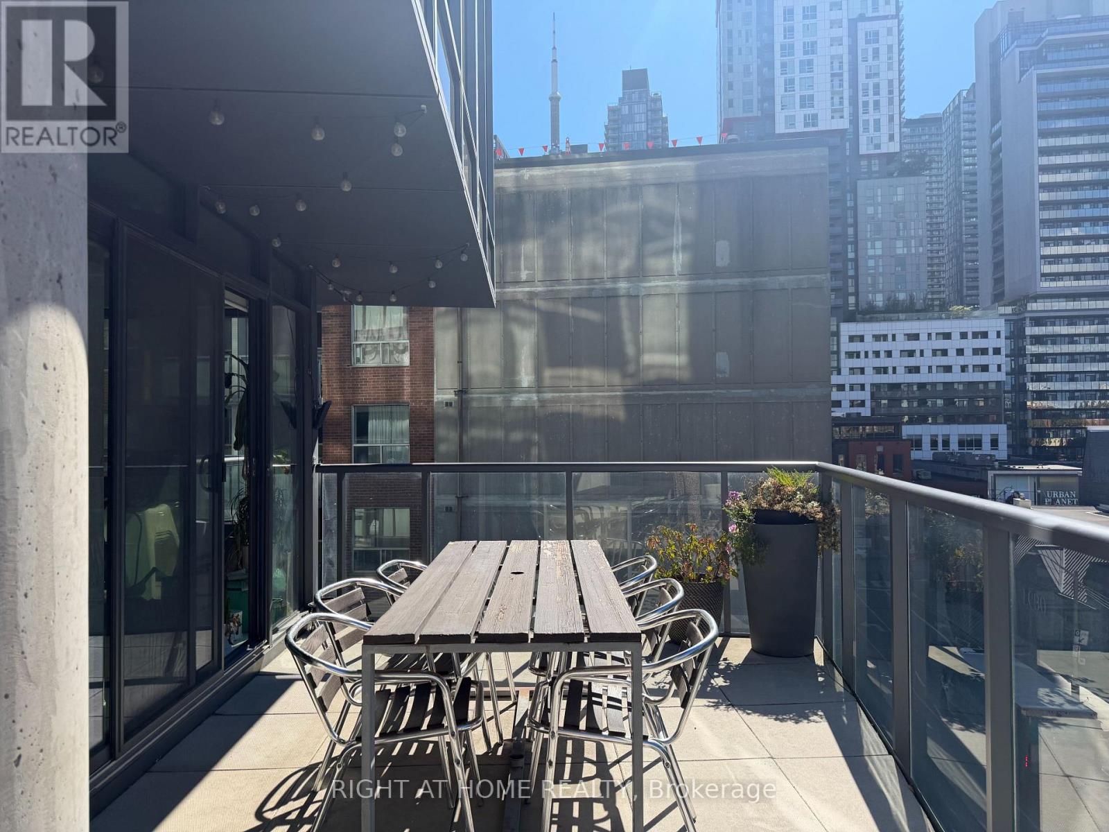 509 - 15 Beverley Street, Toronto, Ontario  M5T 0B3 - Photo 10 - C14111152
