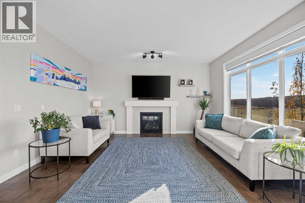 112 Sundown View, Cochrane, Alberta  T4C 0H4 - Photo 15 - A2354095