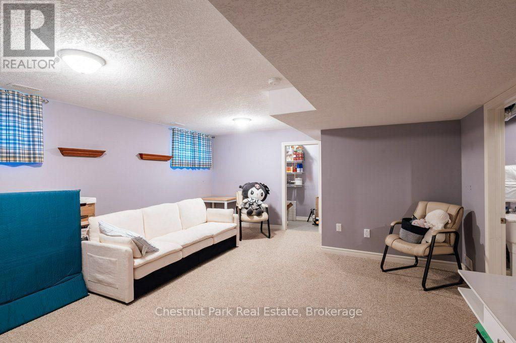 728 Elgin Street, Saugeen Shores, Ontario  N0H 2C4 - Photo 30 - X14111034