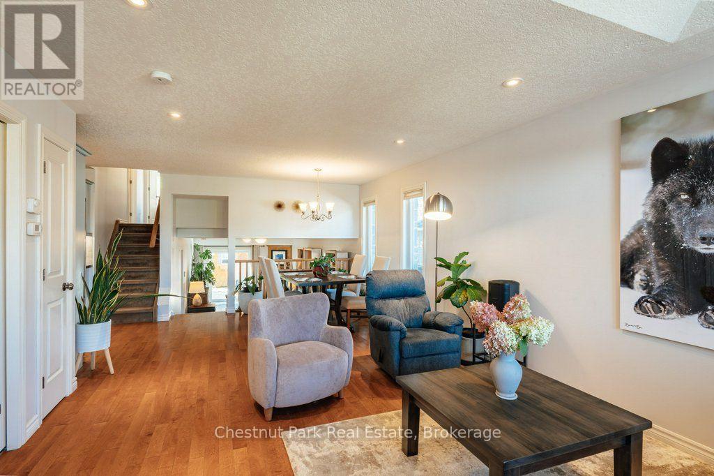 728 Elgin Street, Saugeen Shores, Ontario  N0H 2C4 - Photo 6 - X14111034