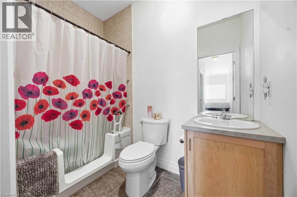 44 Bond Street W Unit# 306, Oshawa, Ontario  L1G 6R2 - Photo 23 - 40871889