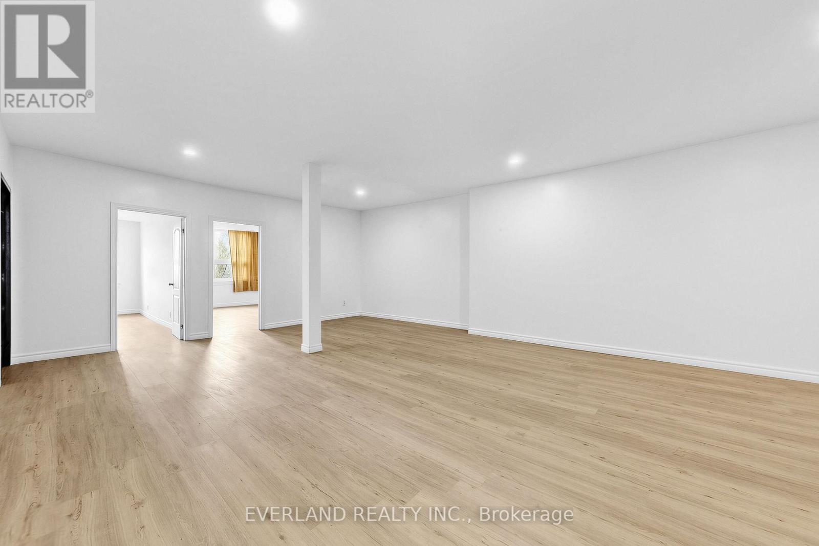 A - 20 King Street E, Oshawa, Ontario  L1G 4Y5 - Photo 4 - E14111236