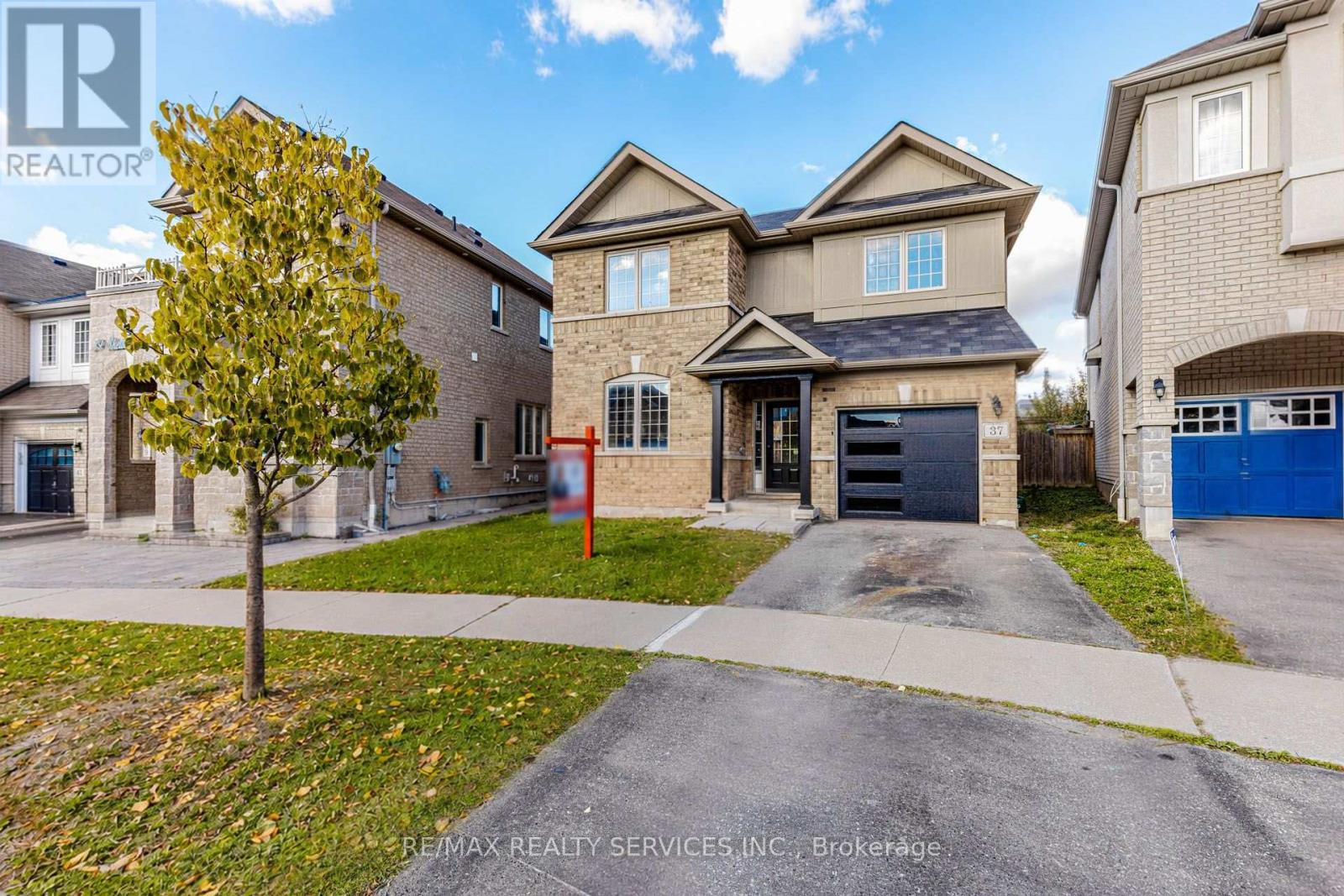 37 SKELTON CRESCENT, ajax (central east), Ontario