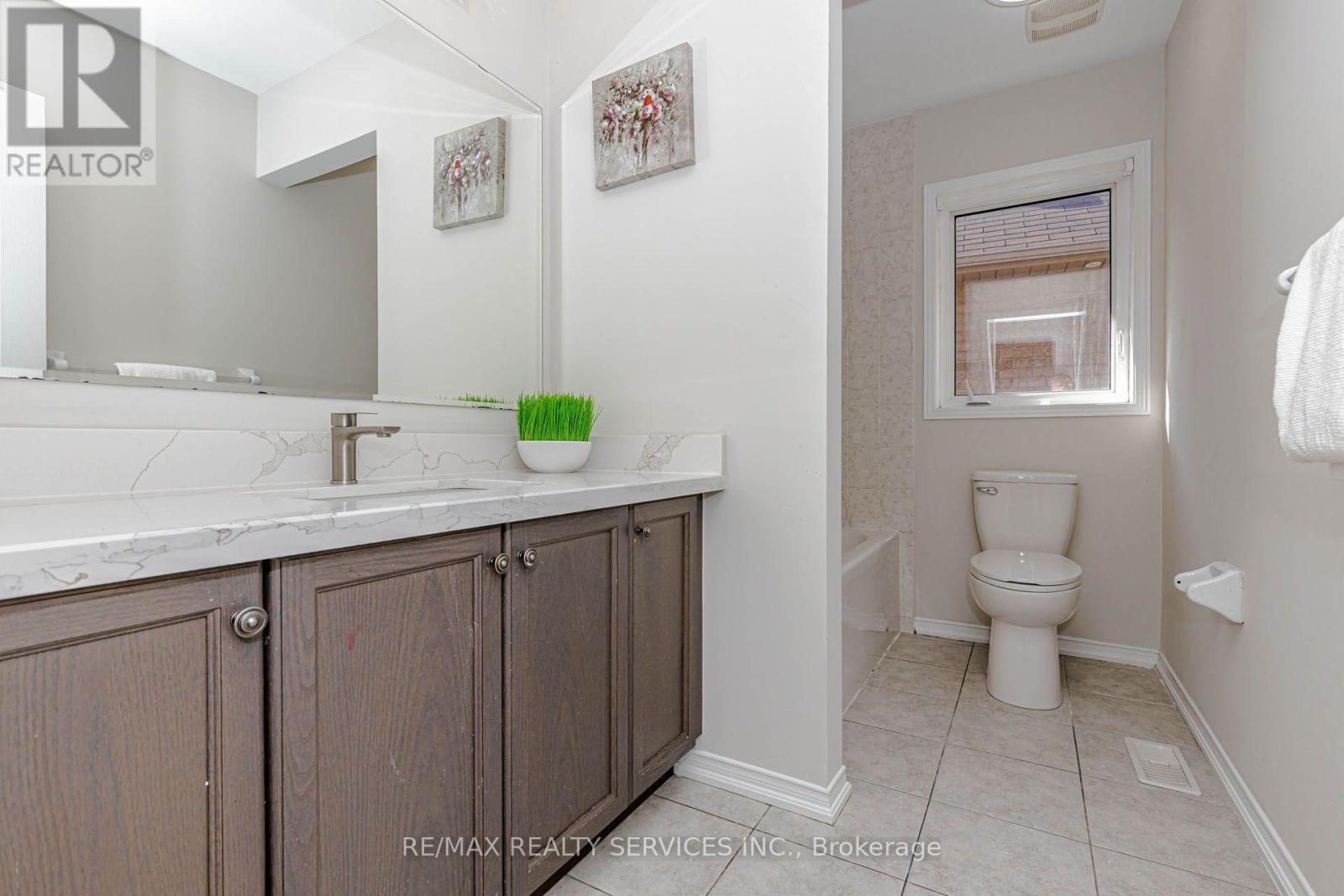 37 Skelton Crescent, Ajax (Central East), Ontario  L1Z 1R4 - Photo 34 - E14111292
