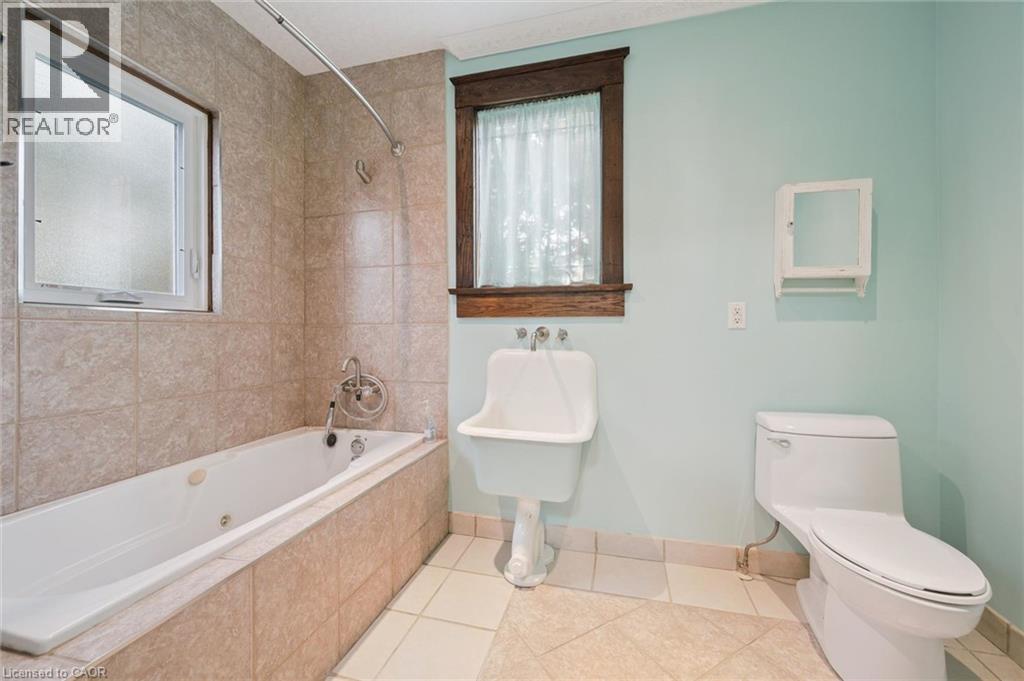 21 Braun Street, Kitchener, Ontario  N2H 3R2 - Photo 21 - 40870822