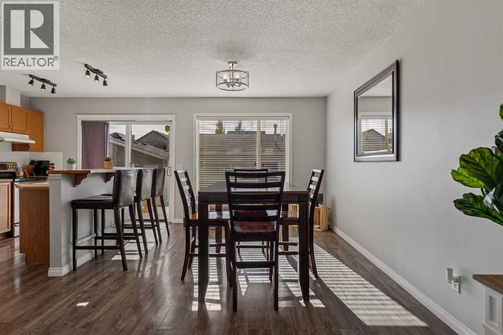140 Prestwick Villas Se, Calgary, Alberta  T2Z 4S3 - Photo 7 - A2353839