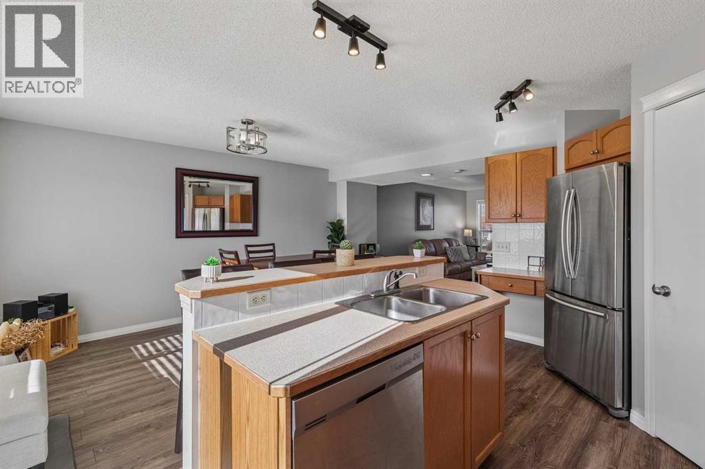 140 Prestwick Villas Se, Calgary, Alberta  T2Z 4S3 - Photo 12 - A2353839
