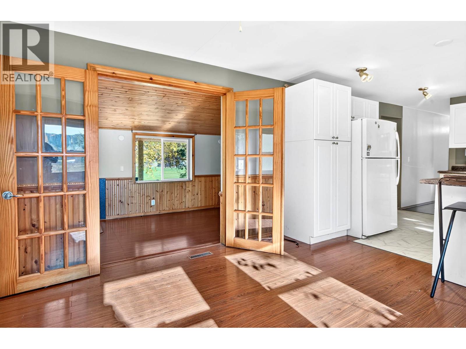 1720 DUNN LAKE Road Clearwater, BC V0E1N2_7