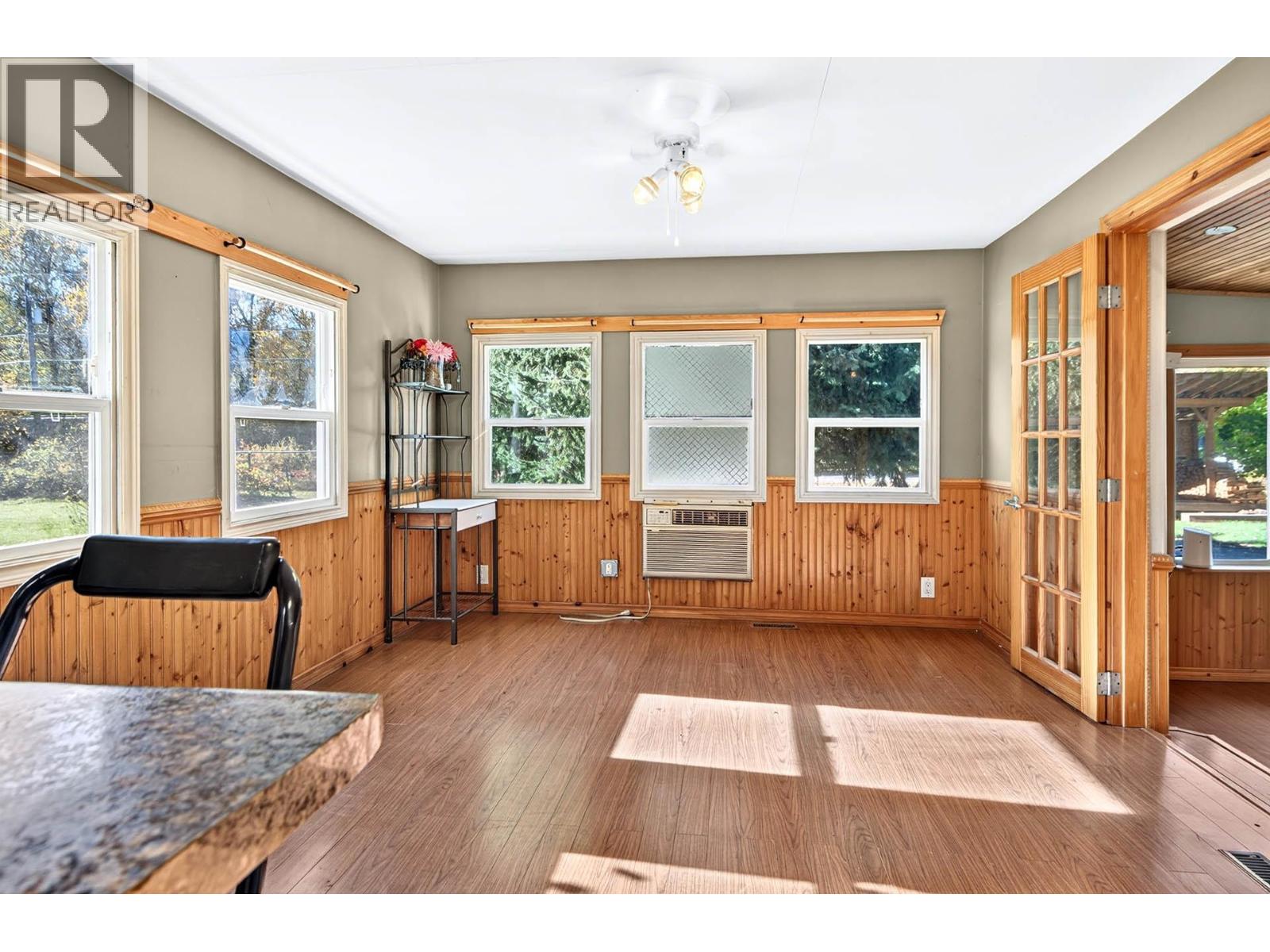 1720 DUNN LAKE Road Clearwater, BC V0E1N2_5