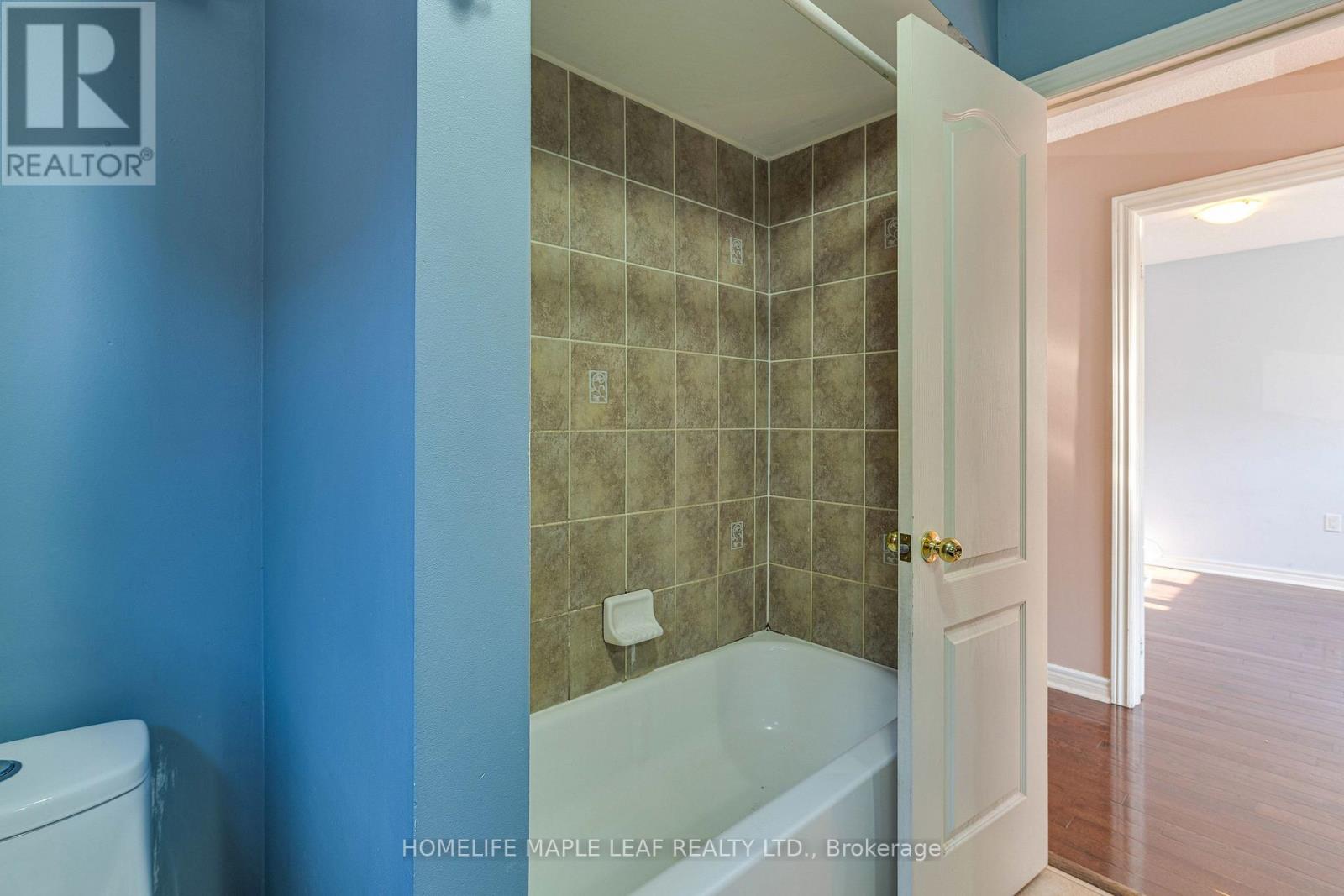 28 Vincent Street, Brampton, Ontario  L6R 0G8 - Photo 33 - W14111206