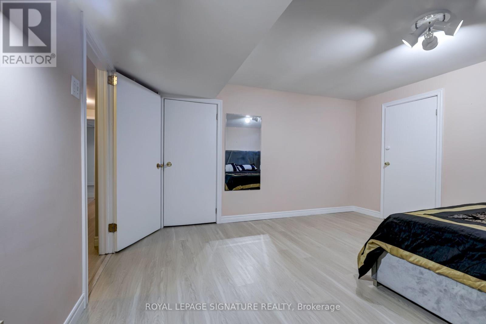 383 Maplehurst Avenue, Oakville, Ontario  L6L 4Y3 - Photo 23 - W14111246