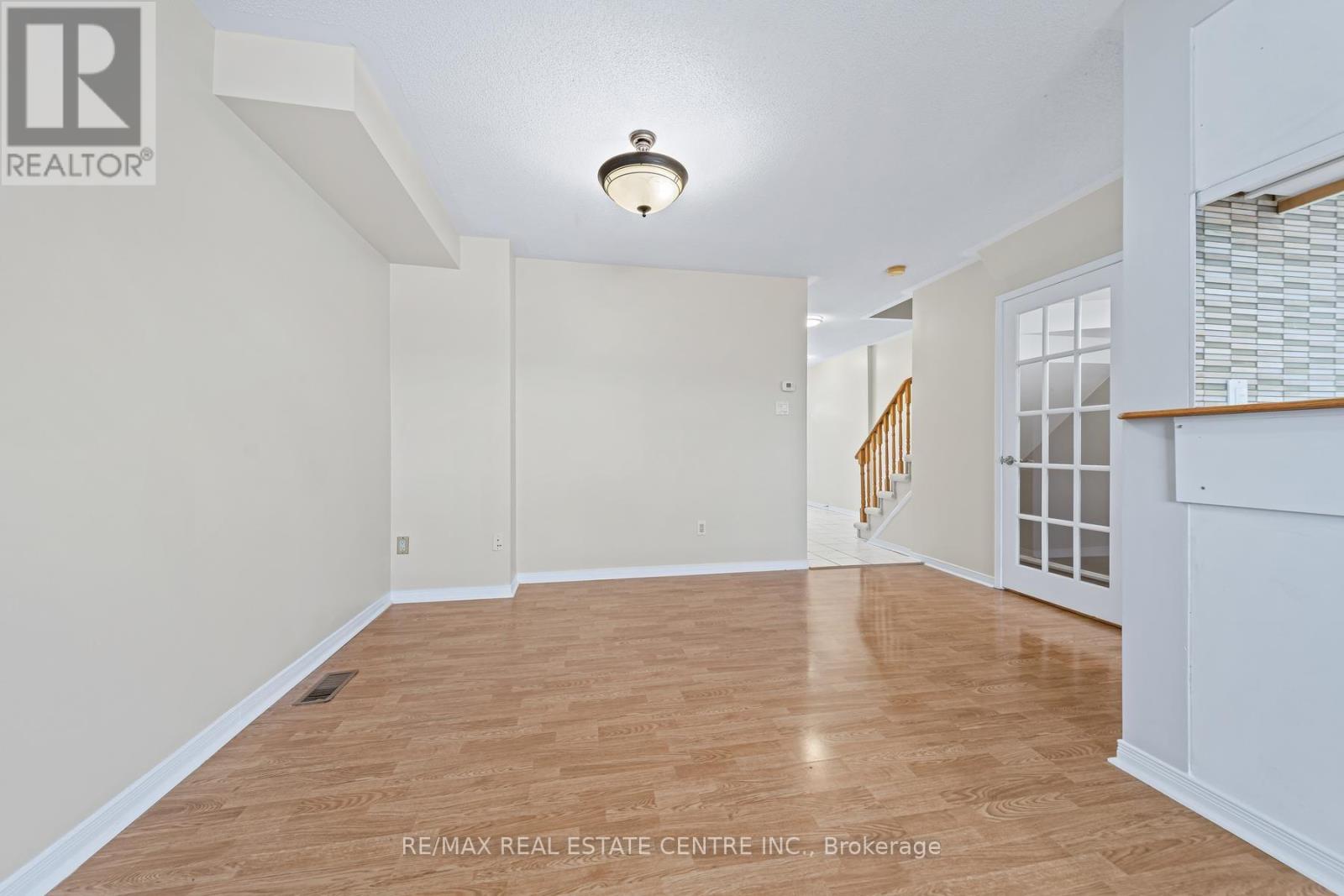 97 - 59 Corey Circle, Halton Hills, Ontario  L7G 5L7 - Photo 6 - W14111296