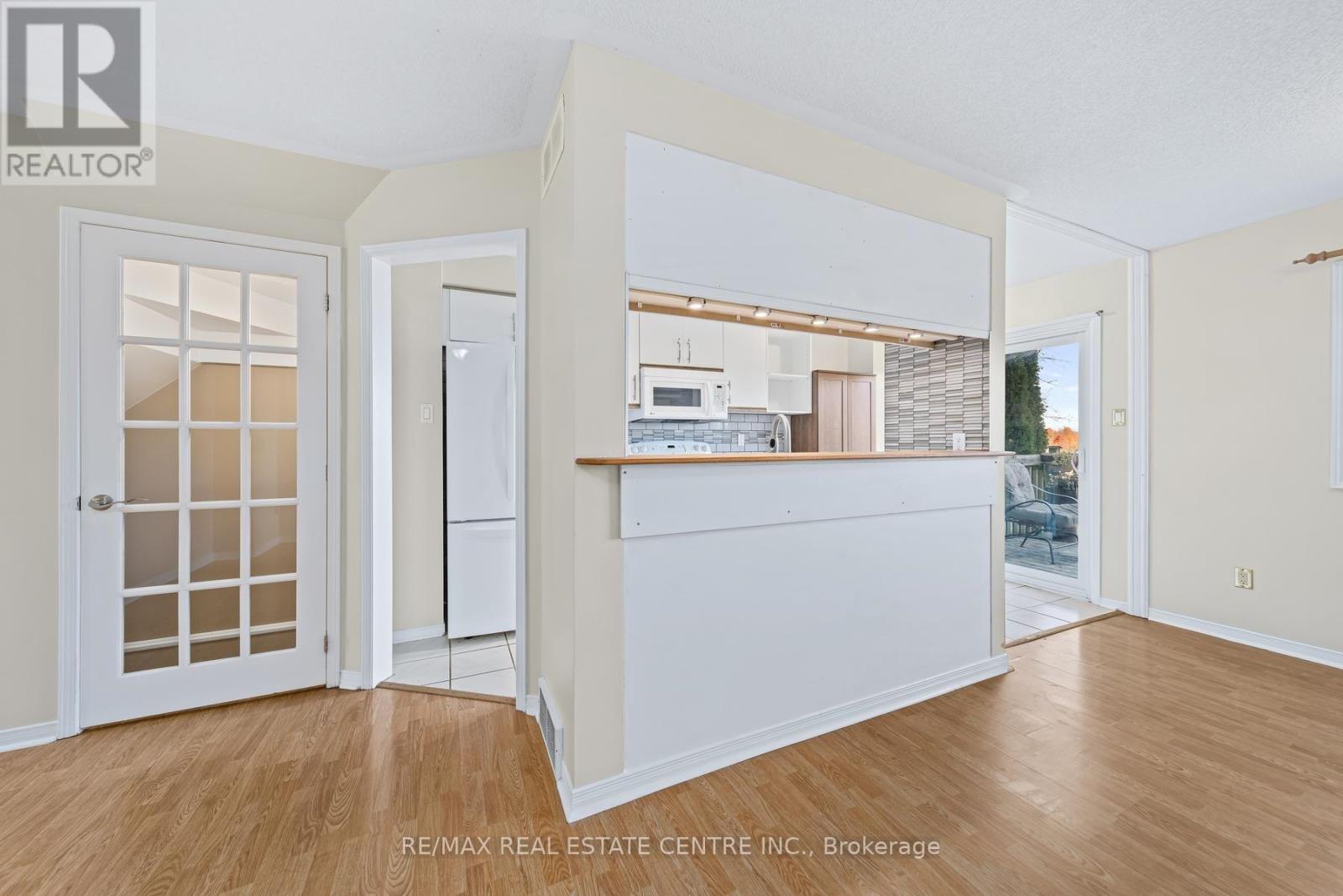 97 - 59 Corey Circle, Halton Hills, Ontario  L7G 5L7 - Photo 8 - W14111296