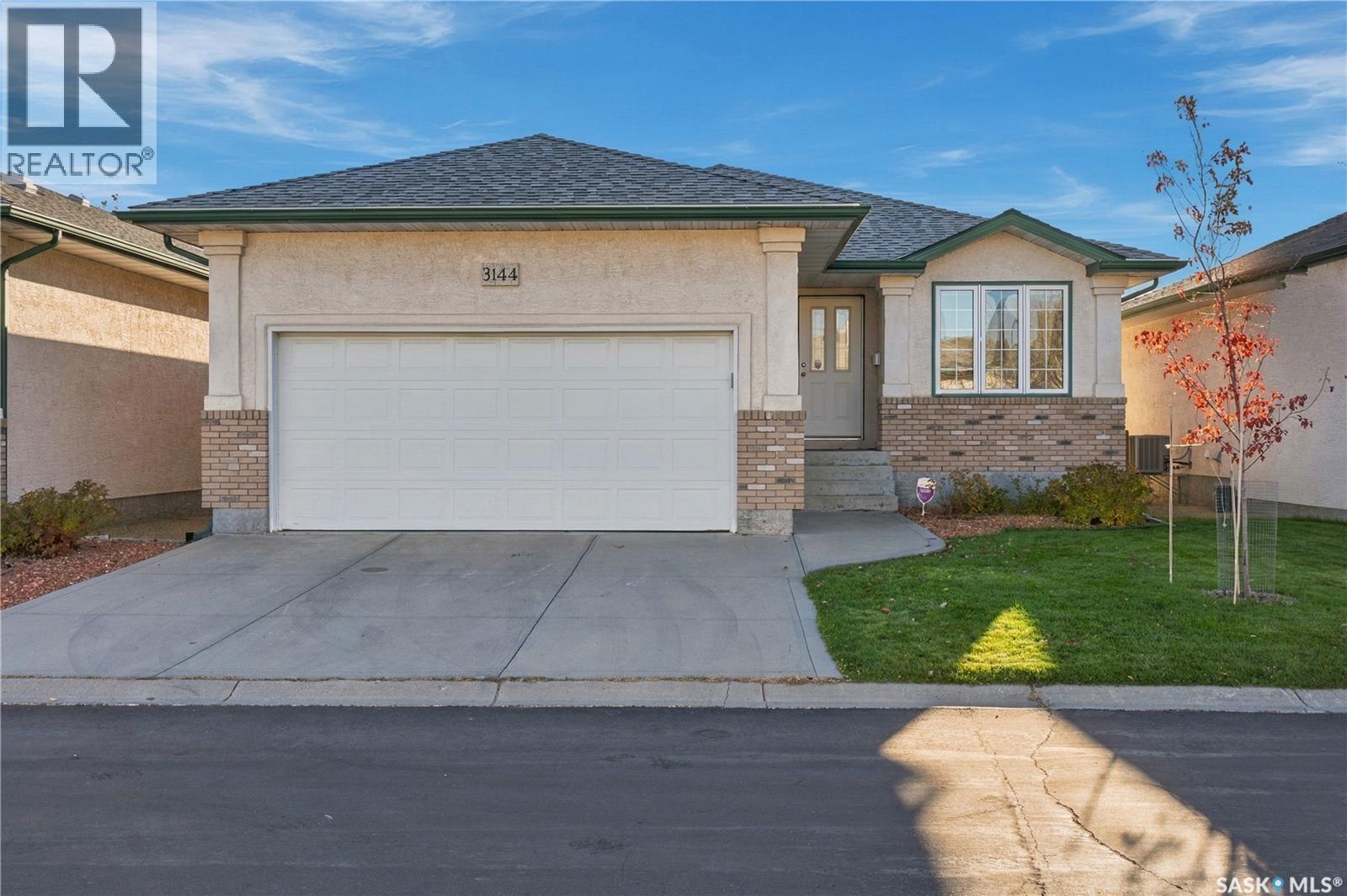 3144 Randall Road E, Regina, Saskatchewan  S4V 2Y9 - Photo 1 - SK051812