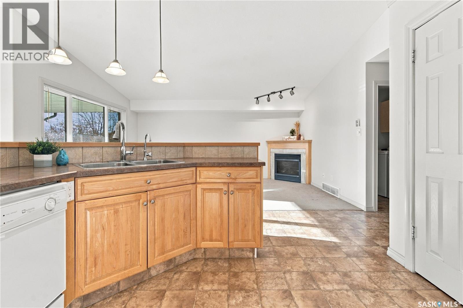 3144 Randall Road E, Regina, Saskatchewan  S4V 2Y9 - Photo 7 - SK051812