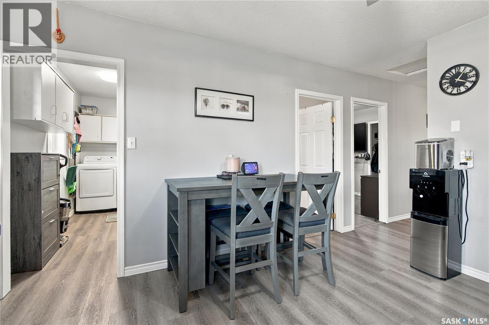 1237 10th Avenue E, Regina, Saskatchewan  S4N 0J4 - Photo 6 - SK051796