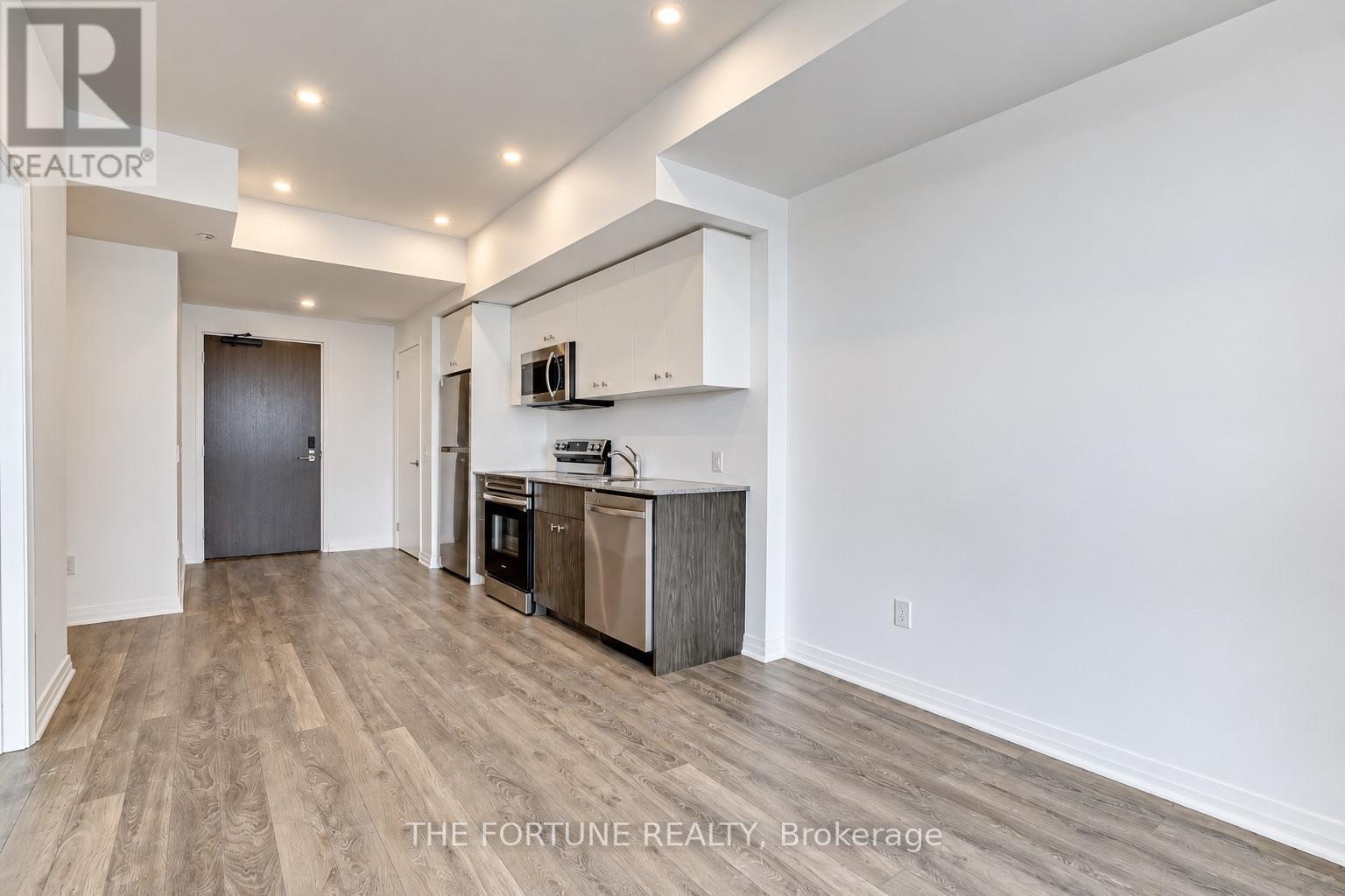 502 - 101 Golden Eagle Road, Waterloo, Ontario  N2V 1C3 - Photo 6 - X14111238