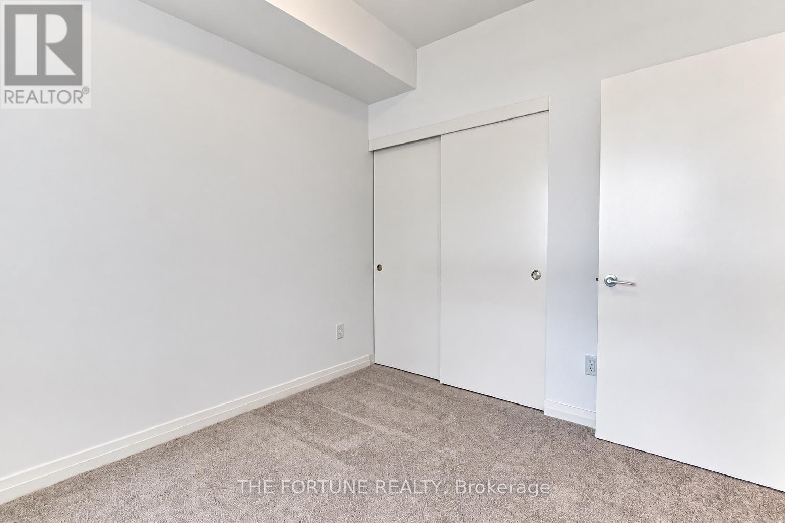 502 - 101 Golden Eagle Road, Waterloo, Ontario  N2V 1C3 - Photo 8 - X14111238