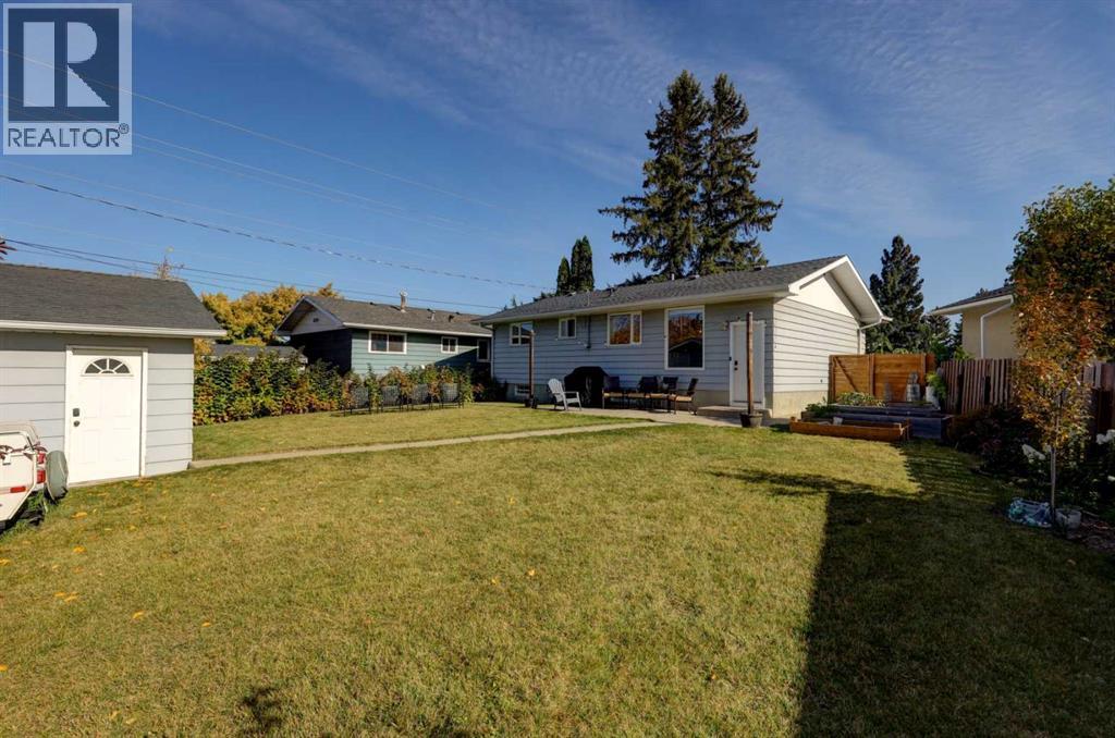 4827 Montana Drive Nw, Calgary, Alberta  T3B 1G3 - Photo 29 - A2350101