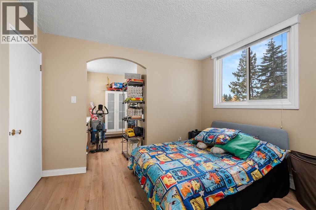 101, 504 Cedar Crescent SW, Calgary, Alberta  T3C 1J2 - Photo 12 - A2352682