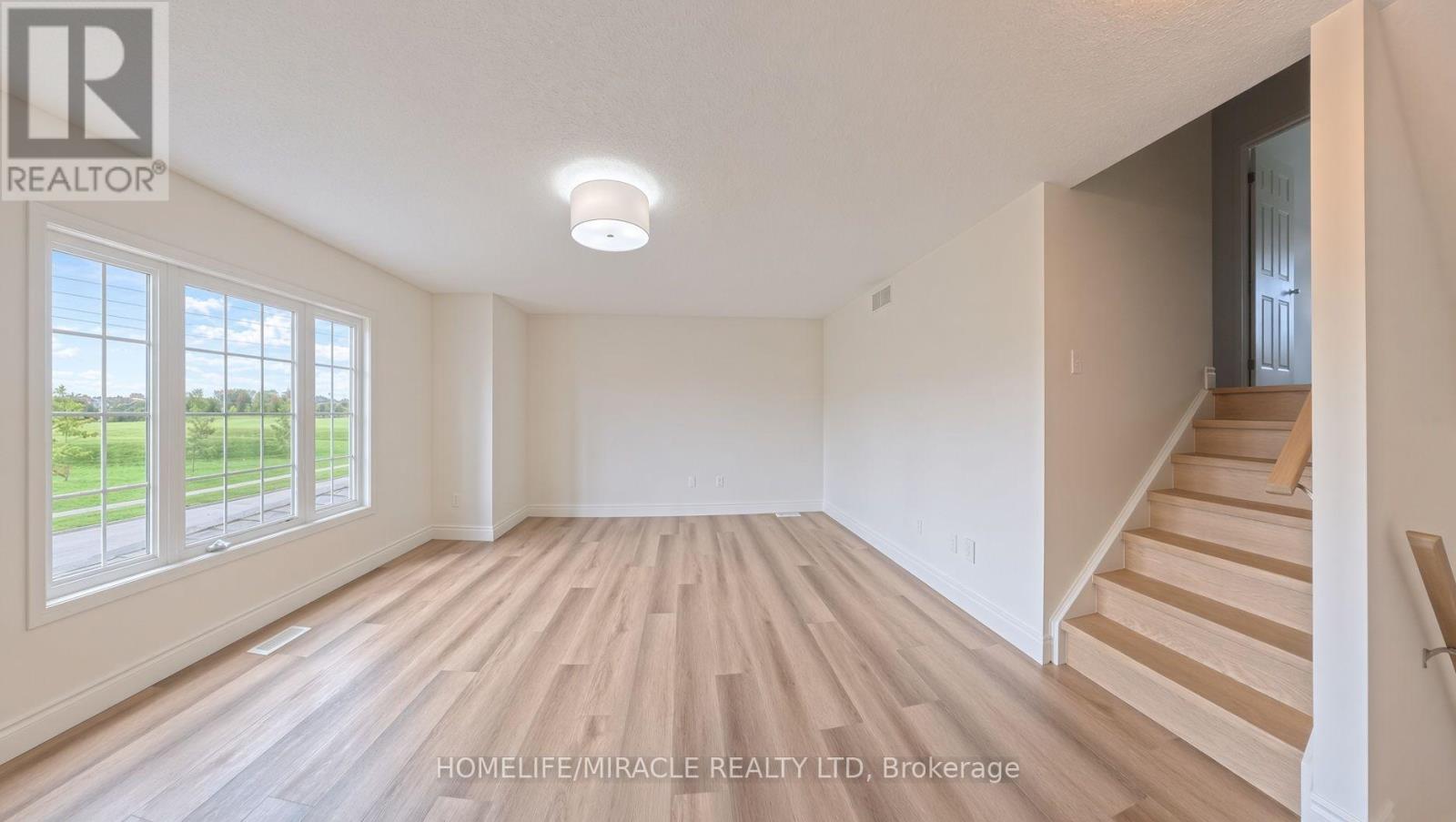 250 Parkvale Drive, Kitchener, Ontario  N2R 1Y8 - Photo 16 - X13864810