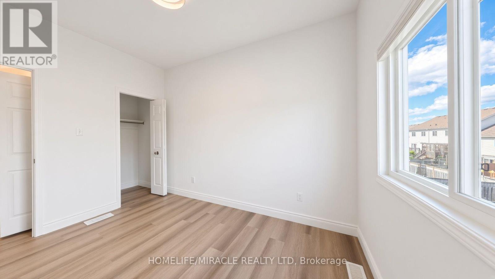 250 Parkvale Drive, Kitchener, Ontario  N2R 1Y8 - Photo 24 - X13864810