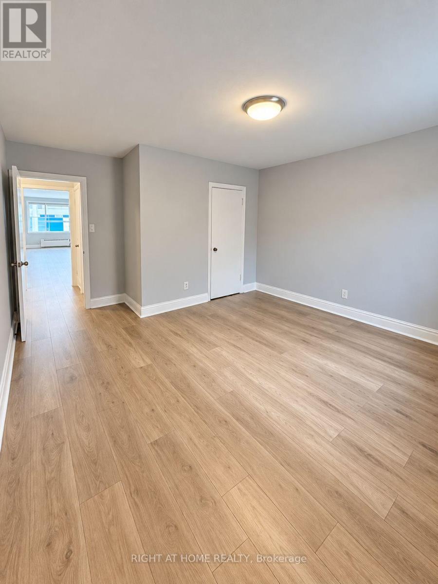 2nd Floor - 576 Davenport Road, Toronto, Ontario  M5R 1K9 - Photo 8 - C13882058