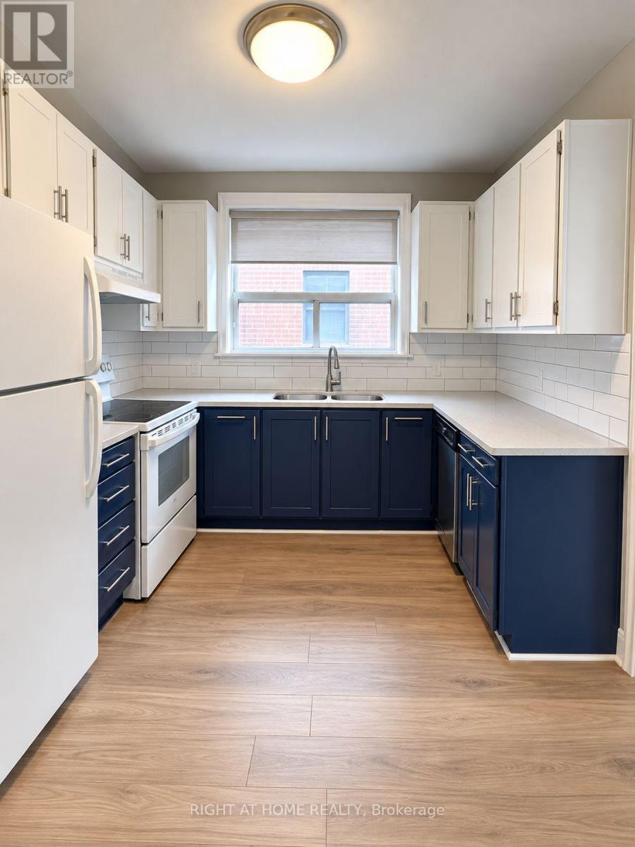 2nd Floor - 576 Davenport Road, Toronto, Ontario  M5R 1K9 - Photo 6 - C13882058