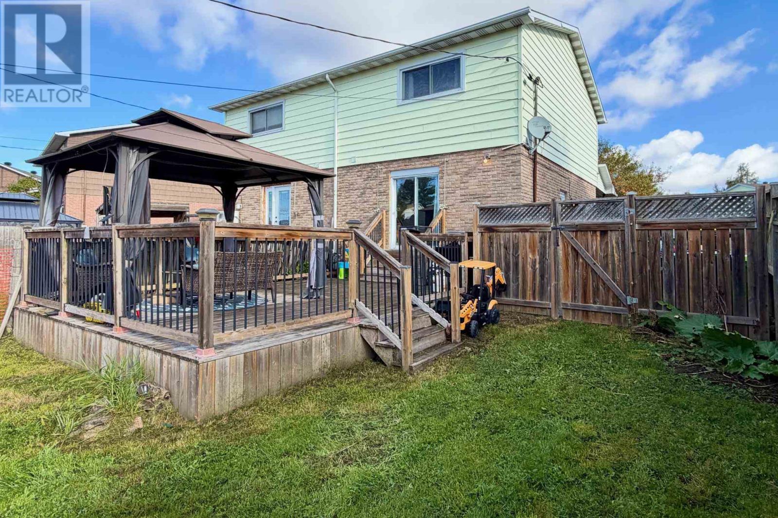 51 Alden Rd, Sault Ste. Marie, Ontario  P6C 6A3 - Photo 32 - SM262860