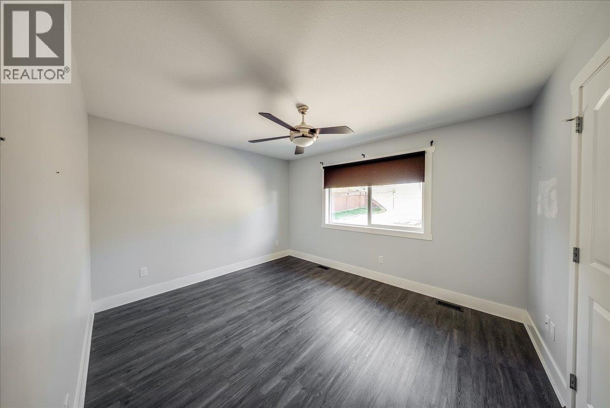1835 First Street, Fruitvale, British Columbia V0G 1L0 - Photo 29 - 10404398