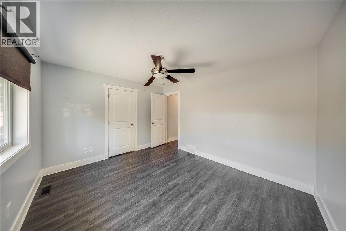 1835 First Street, Fruitvale, British Columbia V0G 1L0 - Photo 31 - 10404398