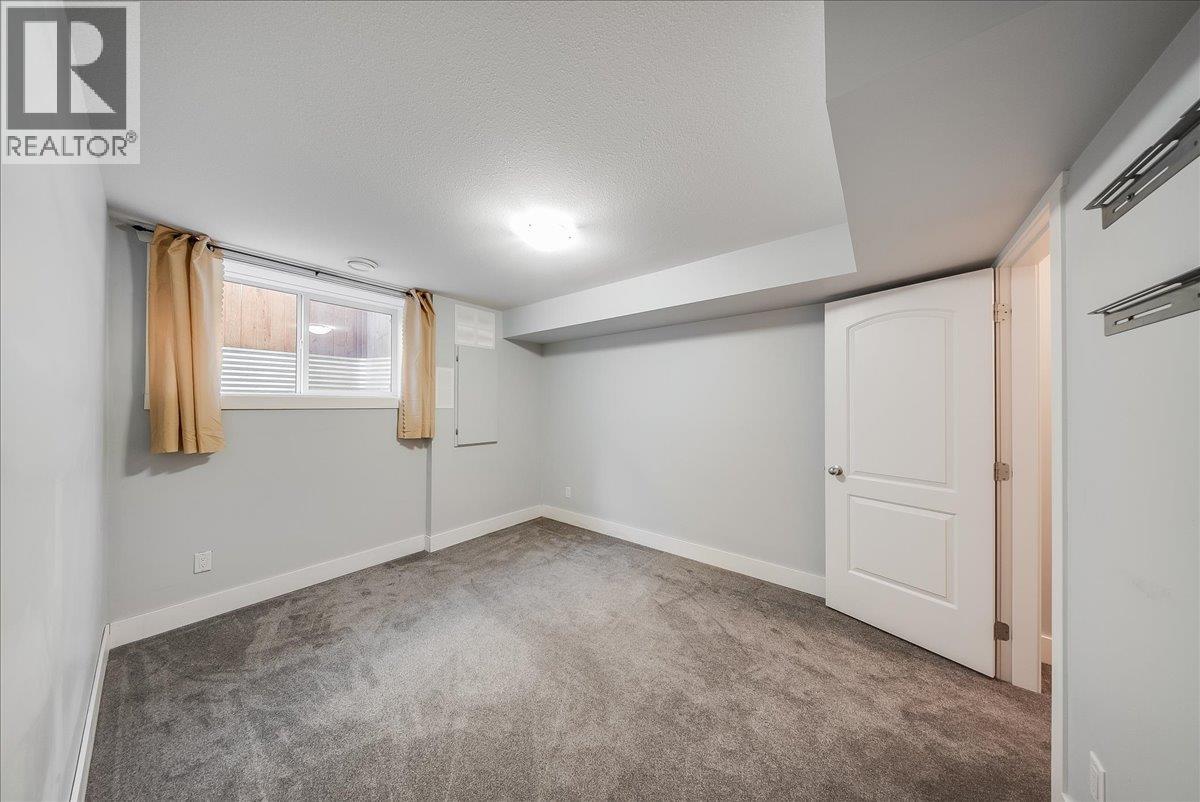 1835 First Street, Fruitvale, British Columbia V0G 1L0 - Photo 46 - 10404398