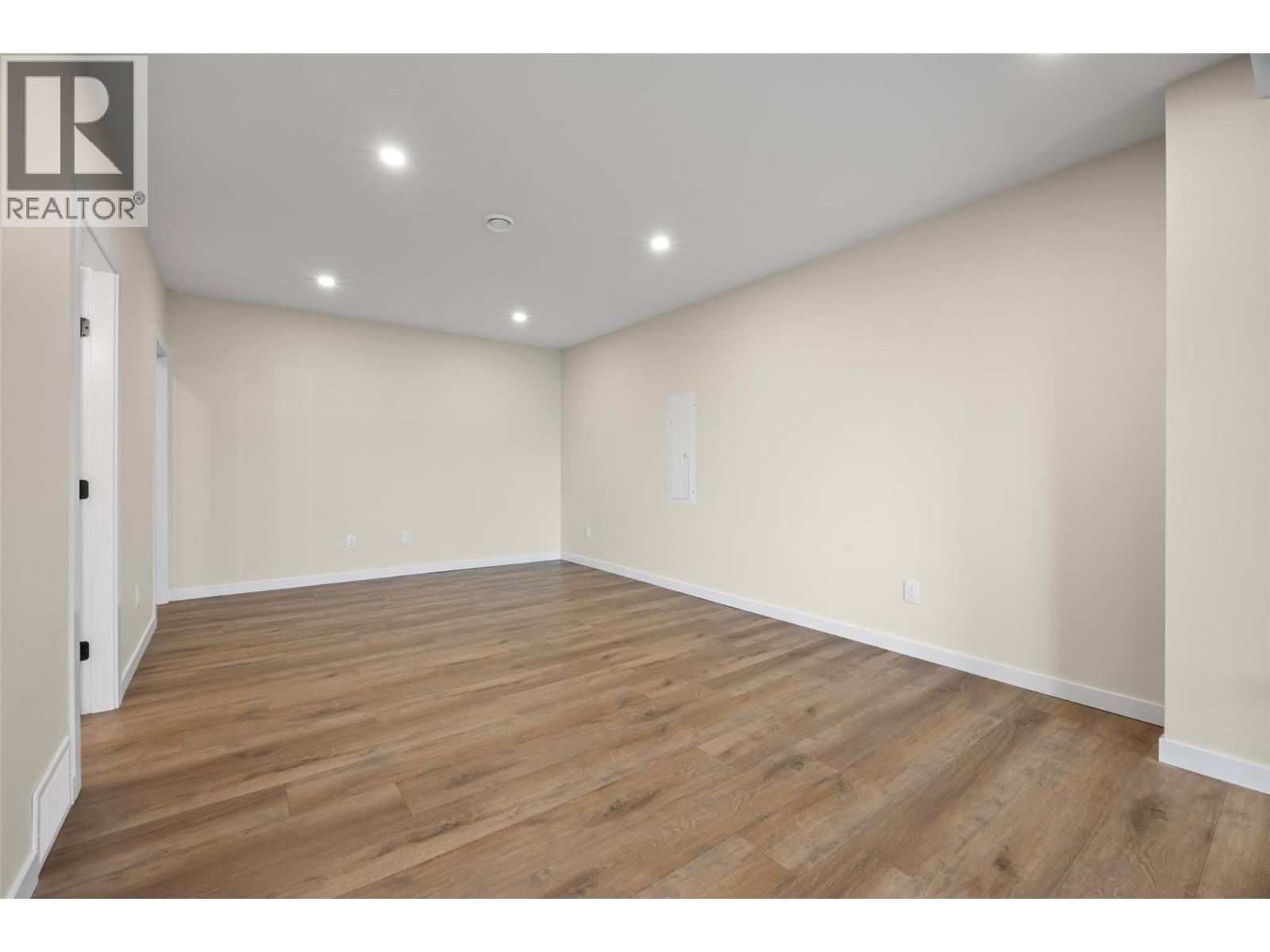 318 Gleneagles Drive