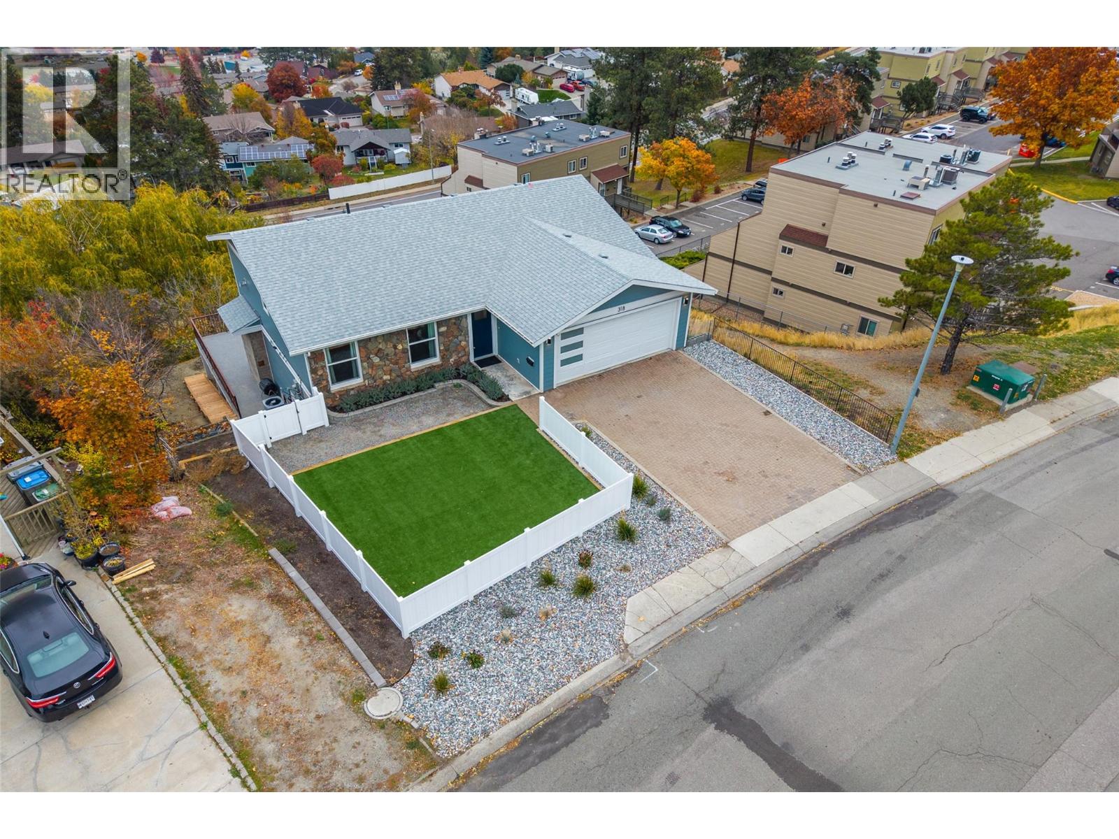 318 Gleneagles Drive