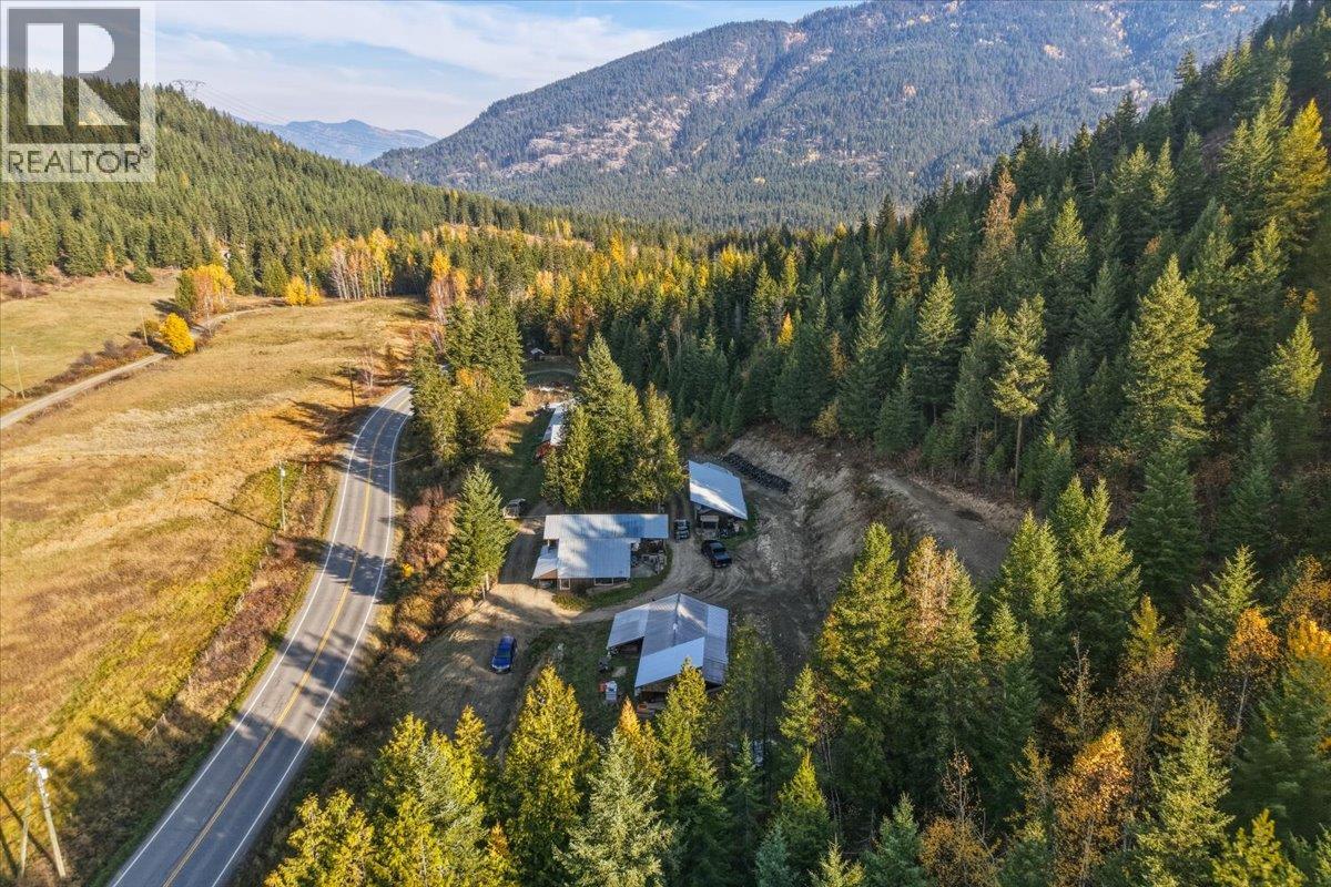 1880 Highway 6