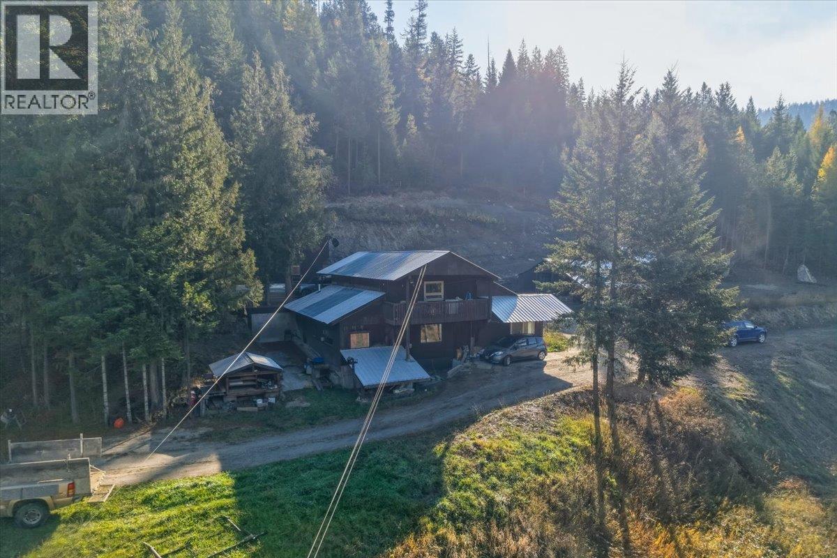1880 Highway 6