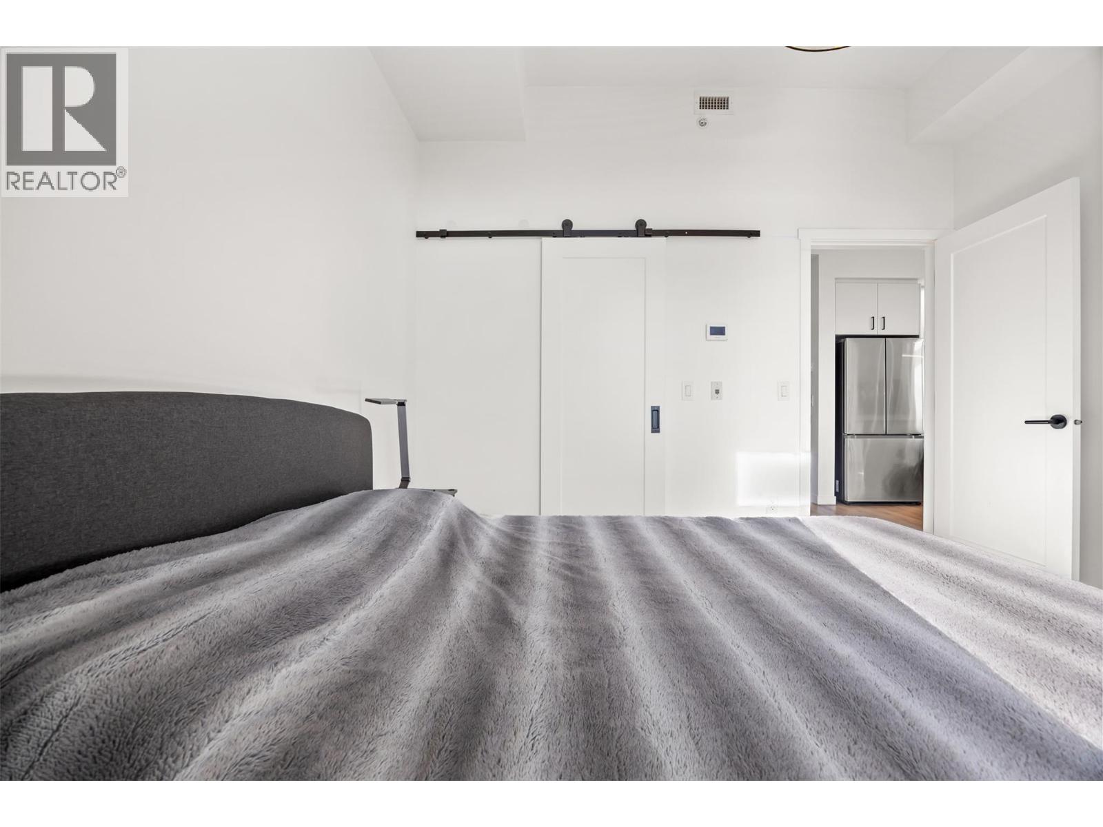 660 Cawston Avenue Unit# 604