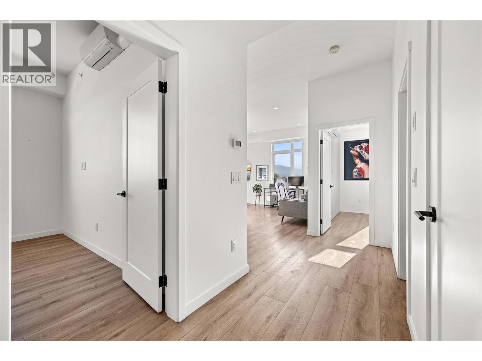 660 Cawston Avenue Unit# 604