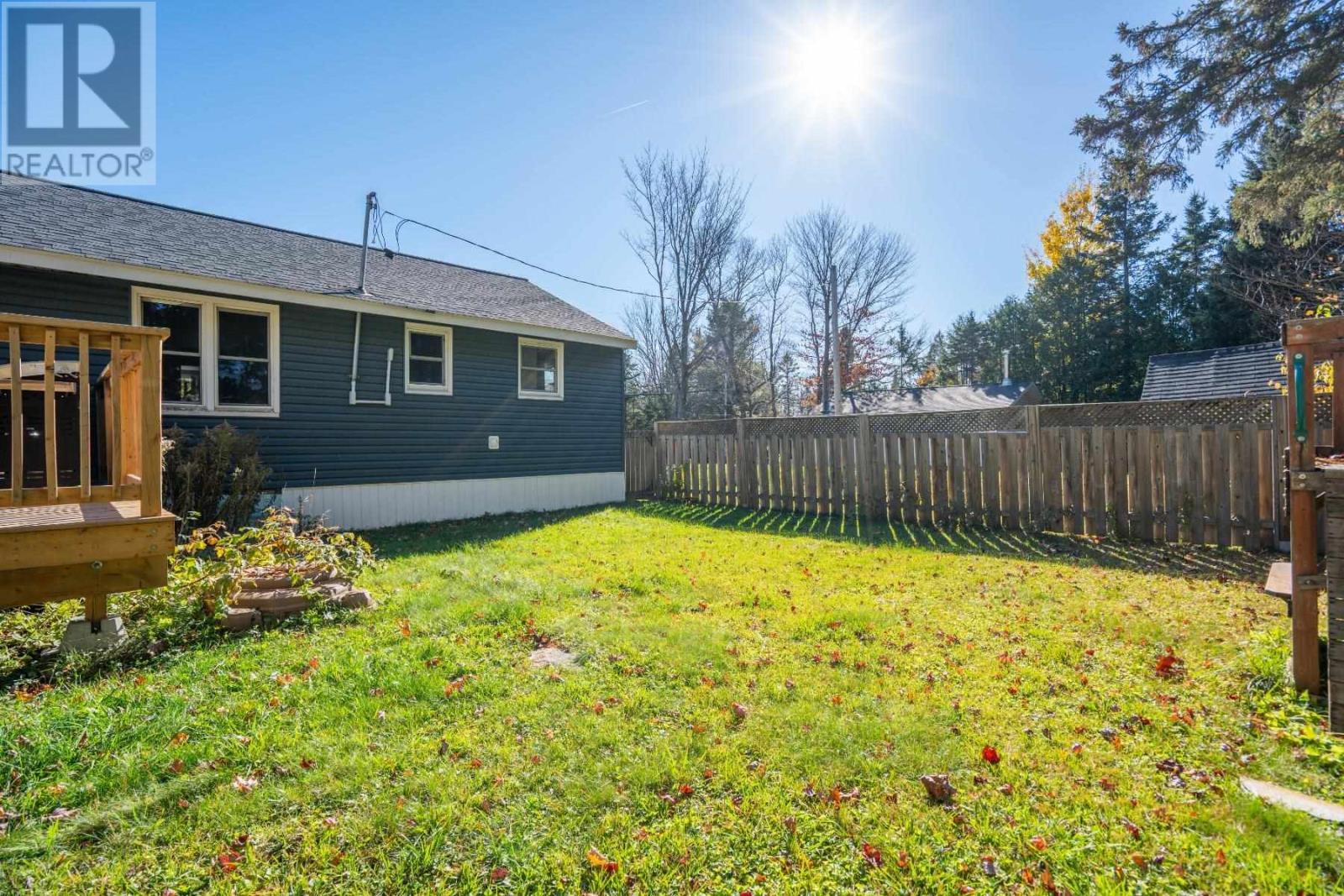 246 Old Highway 17 N, Sault Ste. Marie, Ontario P6A 5K7 - Photo 4 - SM262965