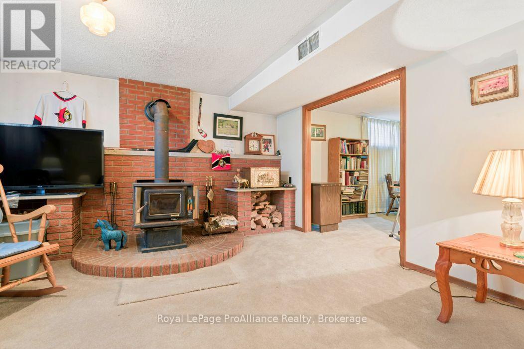 218541 Loyalist Parkway, Quinte West, Ontario  K0K 1L0 - Photo 34 - X14111408