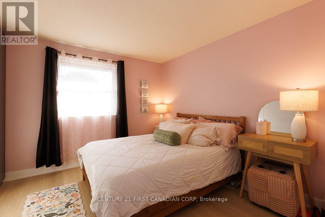 13 - 1104 Southdale Road E, London South, Ontario  N6E 1B2 - Photo 14 - X14111396