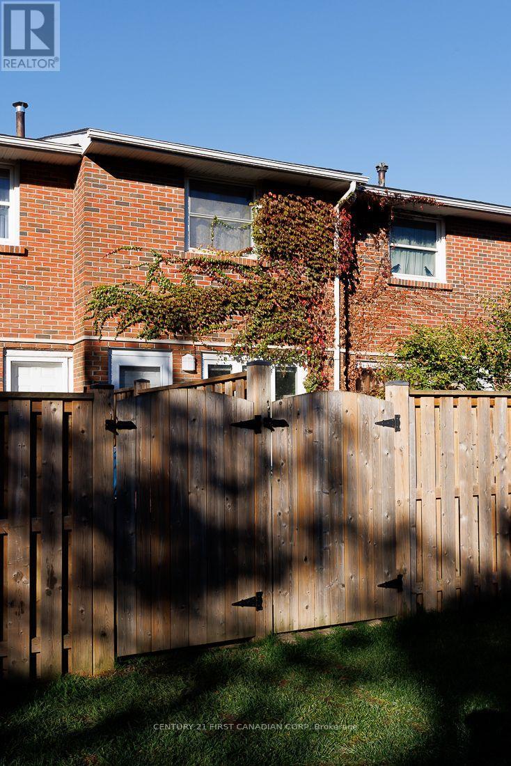 13 - 1104 Southdale Road E, London South, Ontario  N6E 1B2 - Photo 25 - X14111396