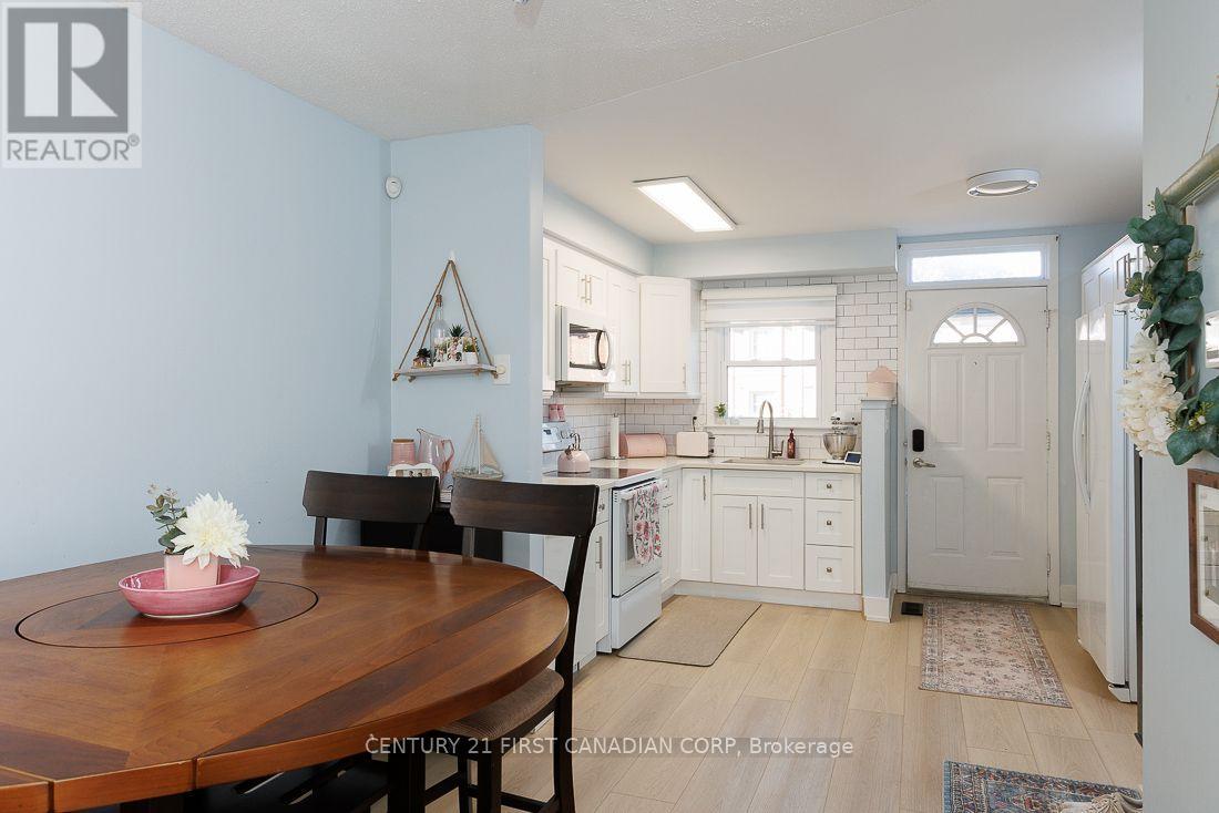 13 - 1104 Southdale Road E, London South, Ontario  N6E 1B2 - Photo 7 - X14111396