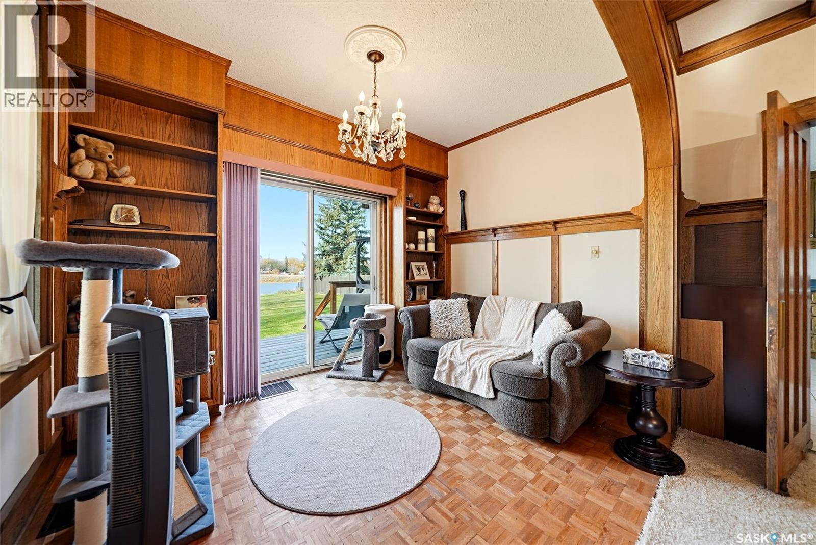 327 Saskatchewan Crescent W, Saskatoon, Saskatchewan  S7M 0A2 - Photo 38 - SK051744