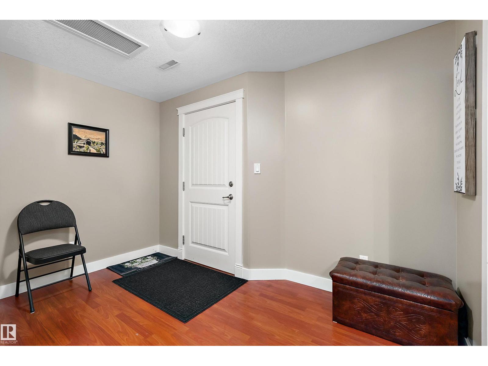 #303 5401 37a Av, Wetaskiwin, Alberta  T9A 1H9 - Photo 2 - E4514016