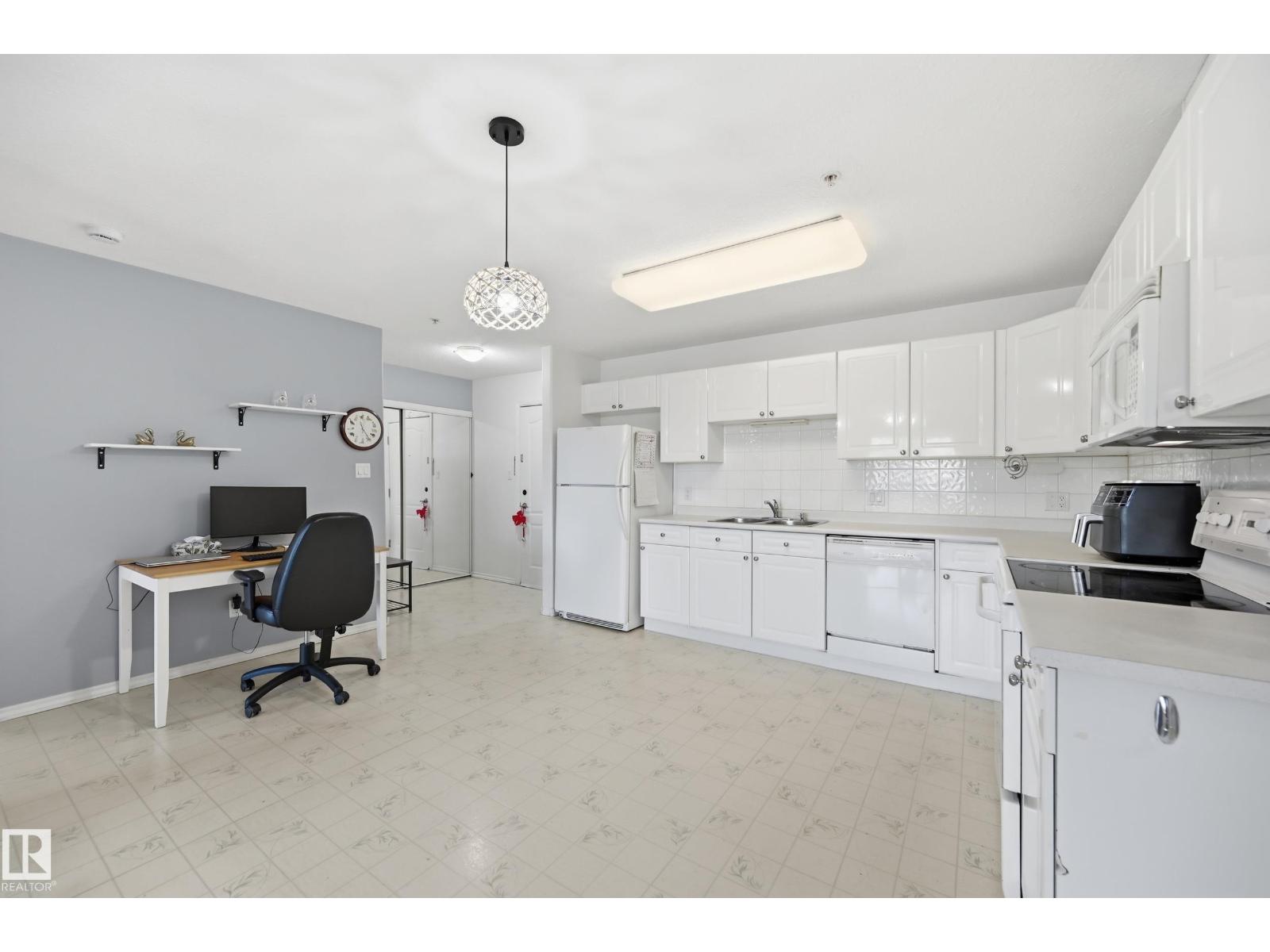 #302 592 Hooke Rd NW, Edmonton, Alberta  T5A 5H2 - Photo 7 - E4514017