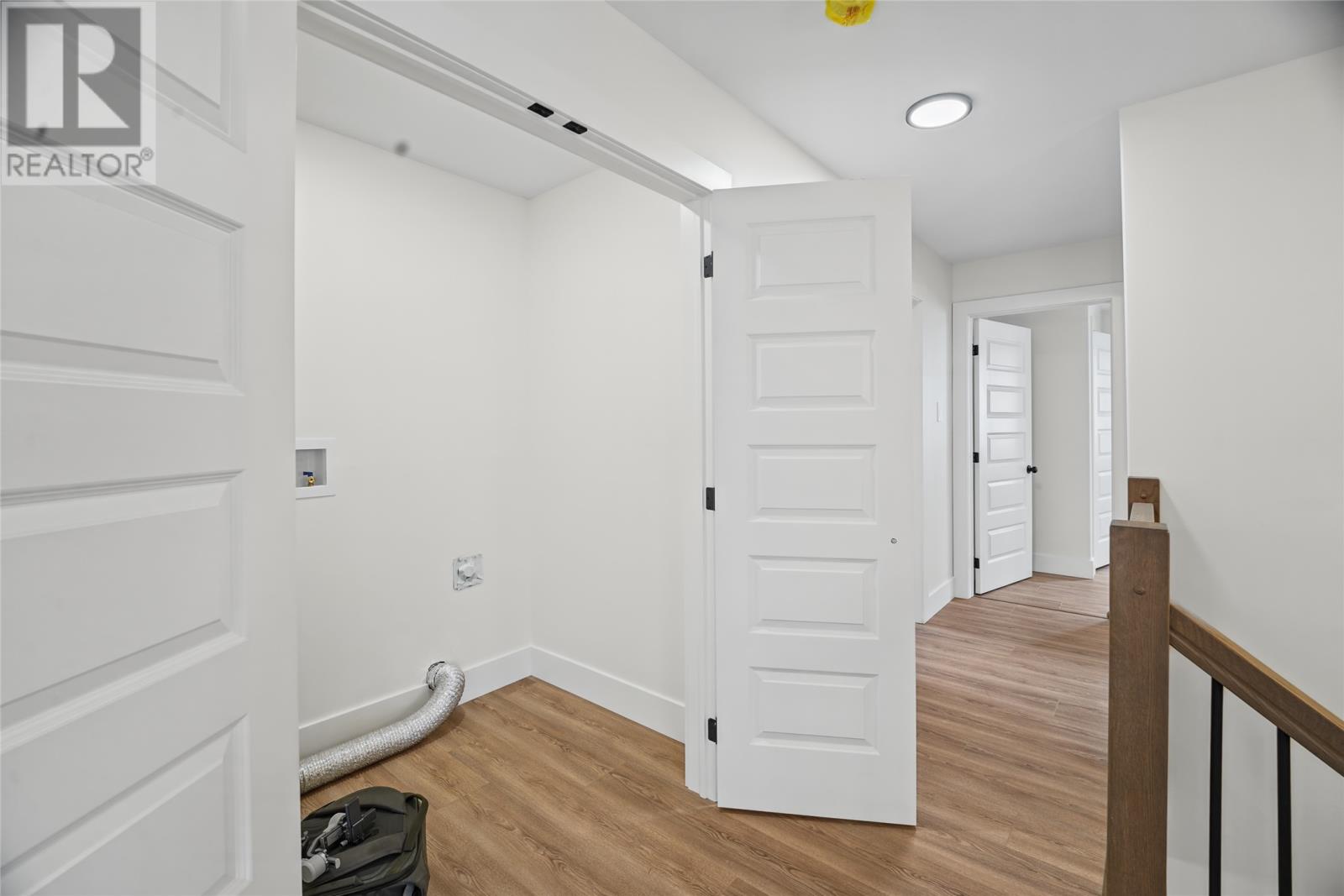 7 Prominence Place, Paradise — photo 18