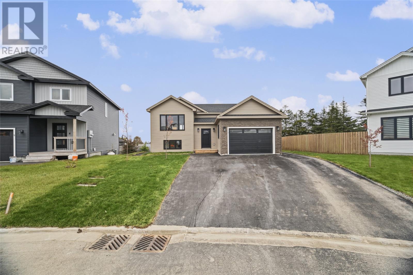 7 Prominence Place, Paradise — photo 2