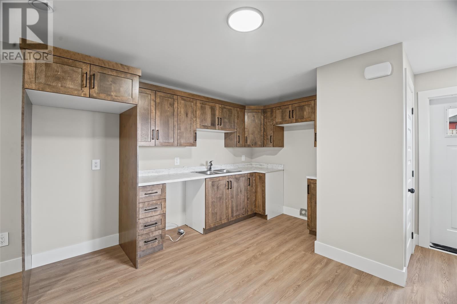 7 Prominence Place, Paradise — photo 23